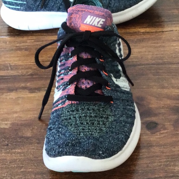 Nike free RN flyknit running shoes size 7 - Picture 3 of 5